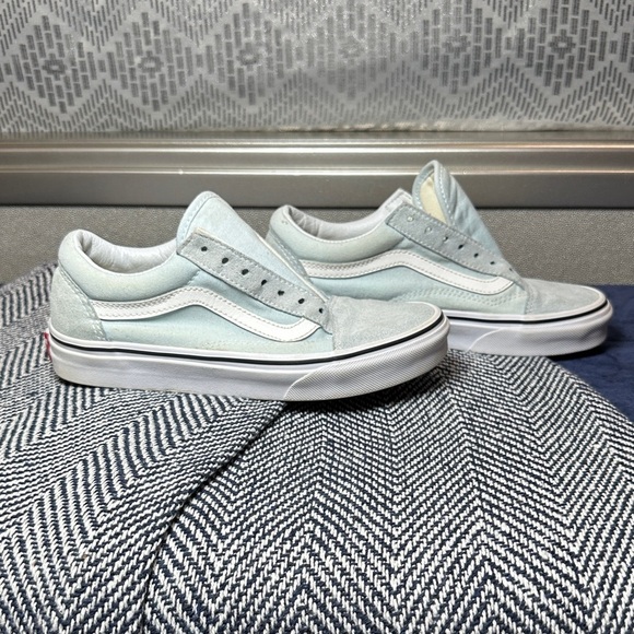 Vans Off The Wall Low-Top Light Blue Mixed Material Unisex Sneakers - Picture 2 of 9